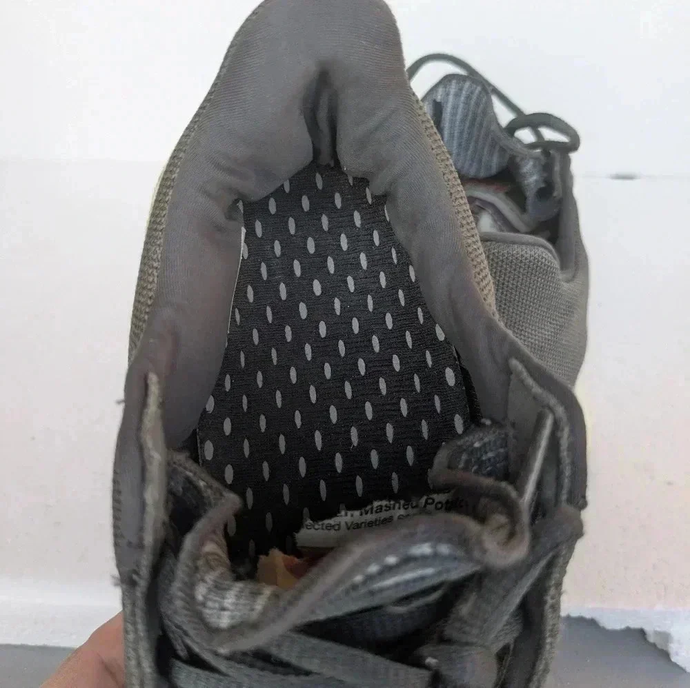 Adidas Senseboost Go size 8 - Picture 3 of 9